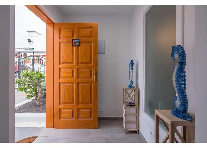 Puerto Chico Y Hébergement de vacances Playa Blanca (Lanzarote)